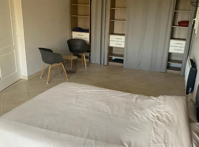 فيلة Spacieuse Nicoise Au Calme Avec Piscine *